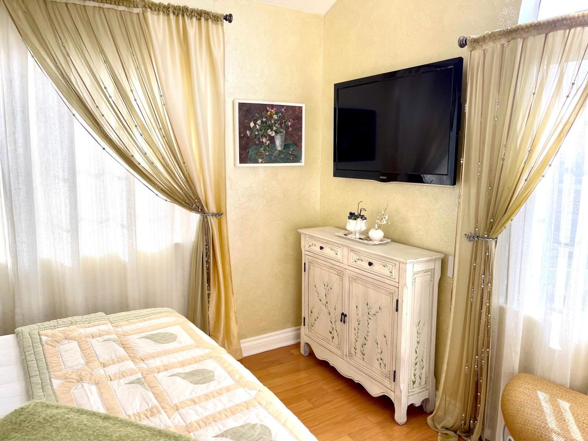 Casa Lux Monica Prime Santa Monica Luxury One-of-a-kind * Los Angeles