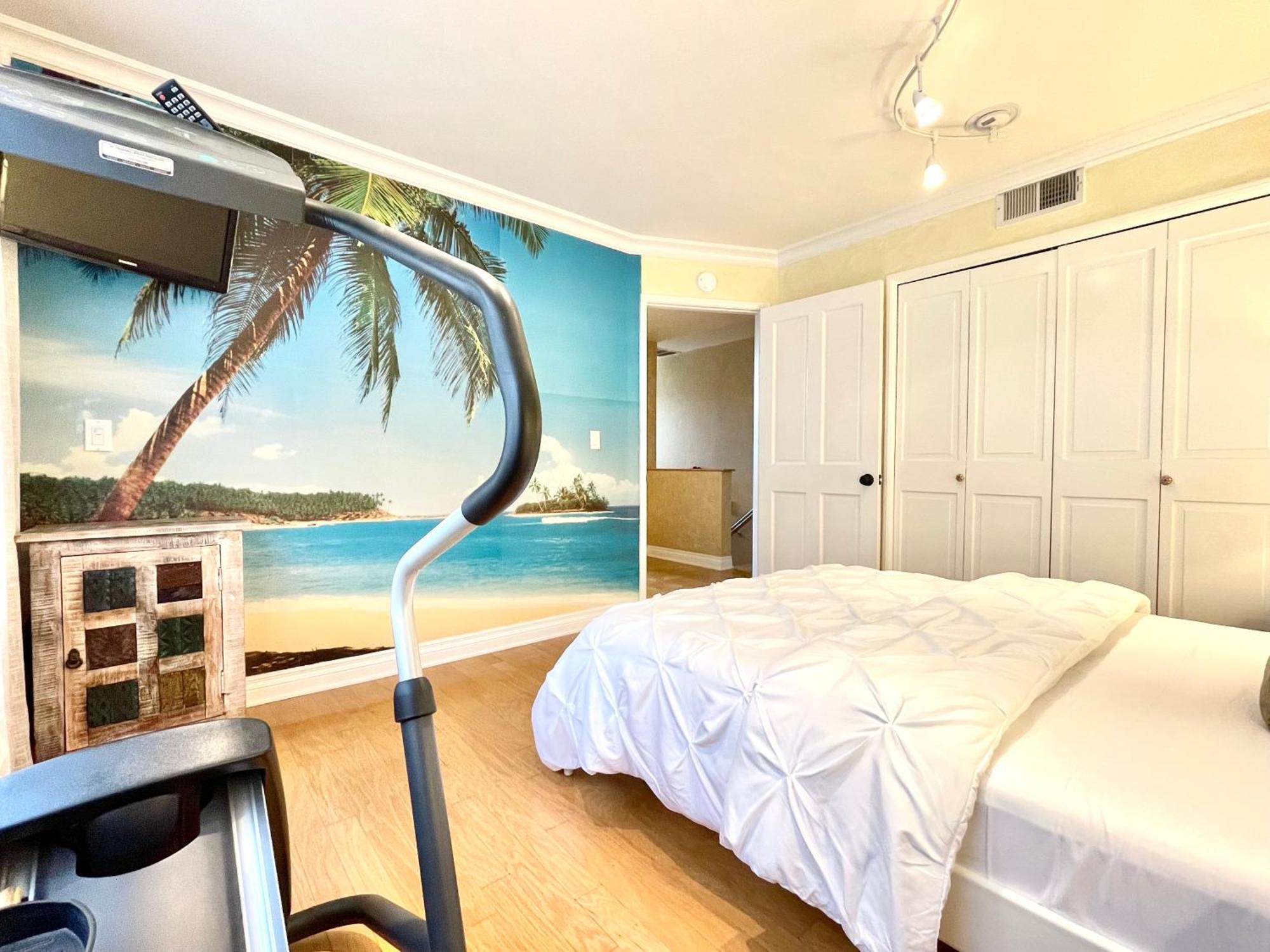 Casa Lux Monica Prime Santa Monica Luxury One-of-a-kind